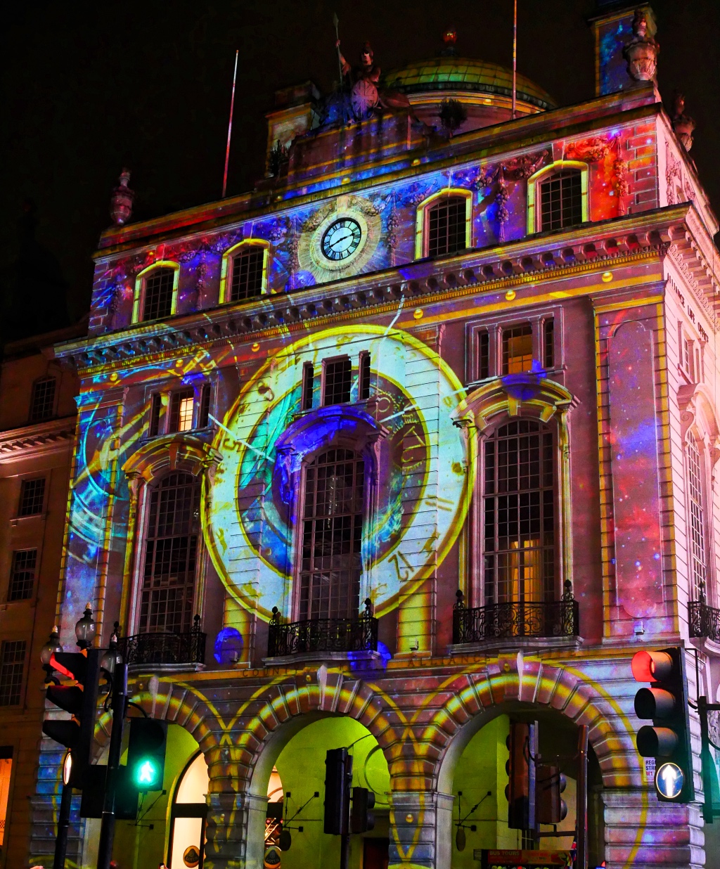 Voyage in Piccadilly